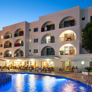 puerto-cala-vadella.ibizaislandhotels.net/