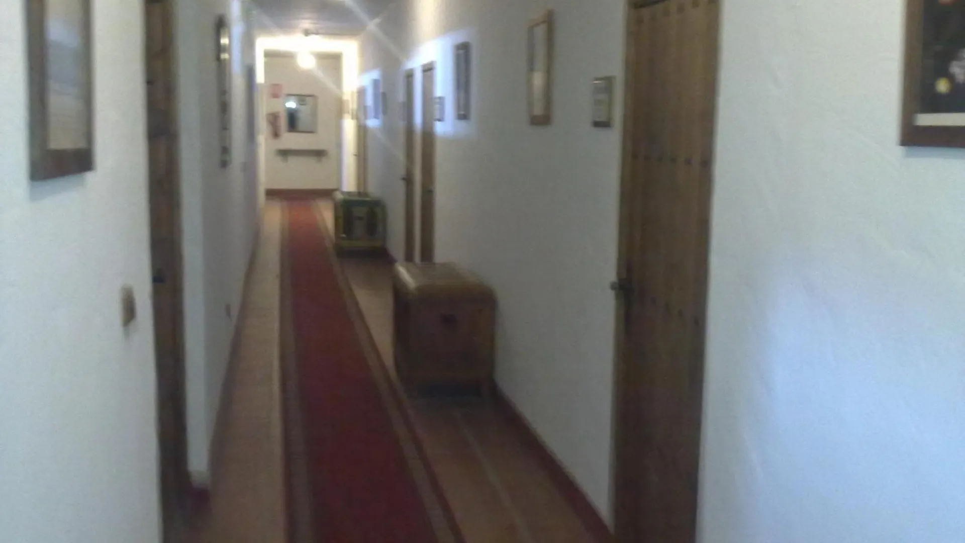 Posada De Jose Mª El Tempranillo Alameda Spanje