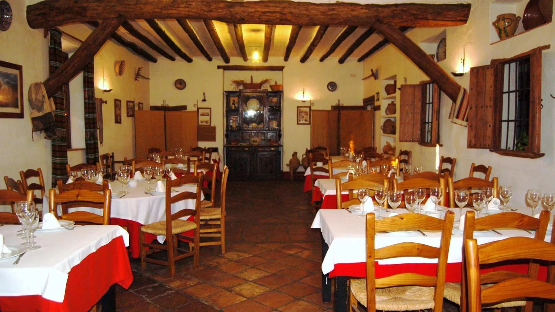 Posada De Jose Mª El Tempranillo Alameda Hotel